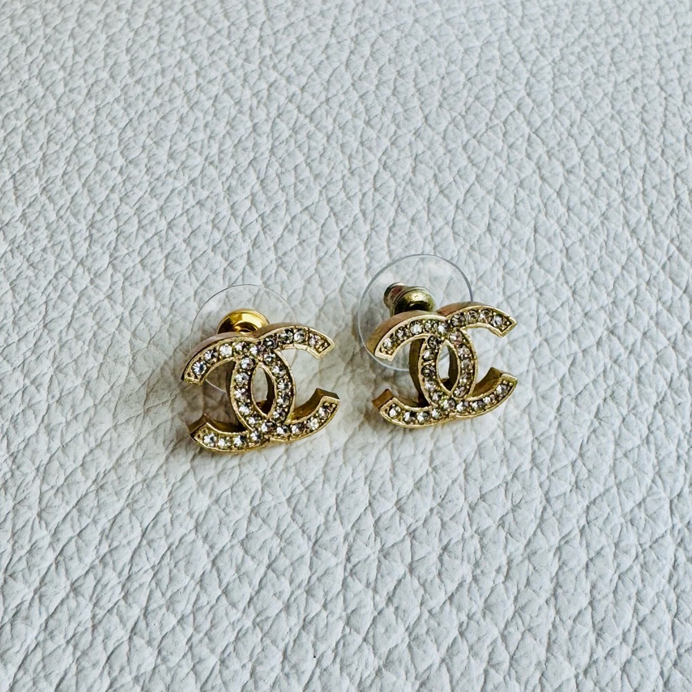 Chanel Golden CC Stud Earrings Small